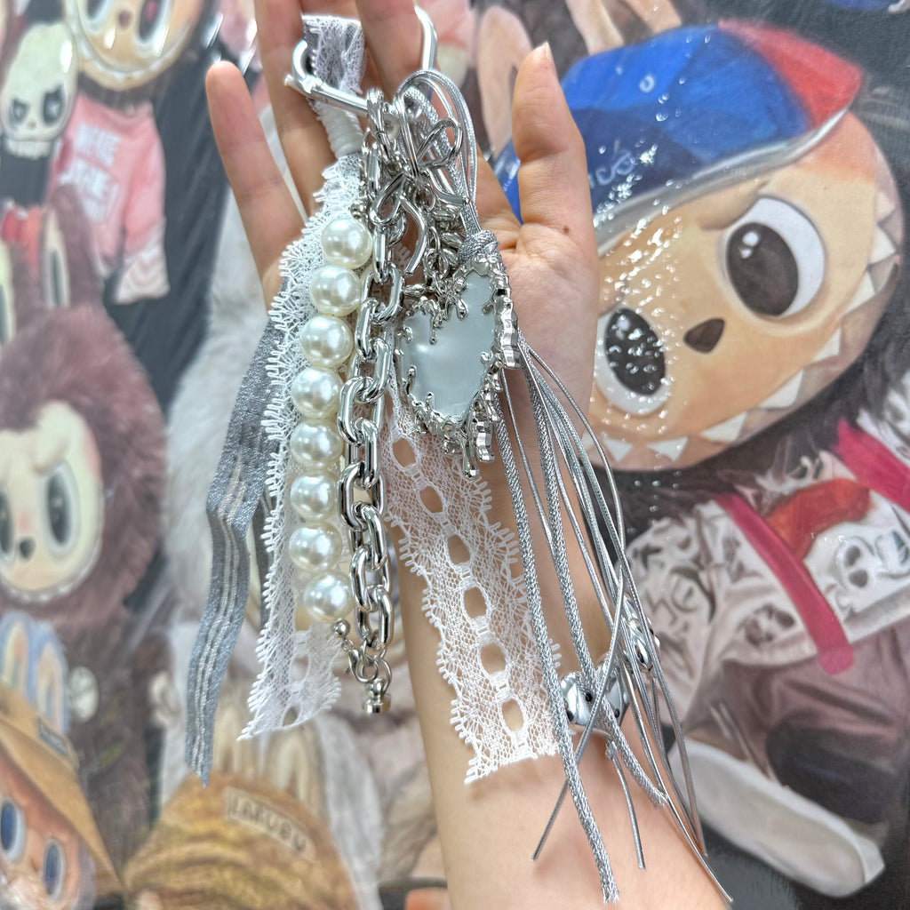 22. DIY Special Design Pearl Pendant keychain Gift - For Bags - For Dolls - For Car Accessories (No Doll)