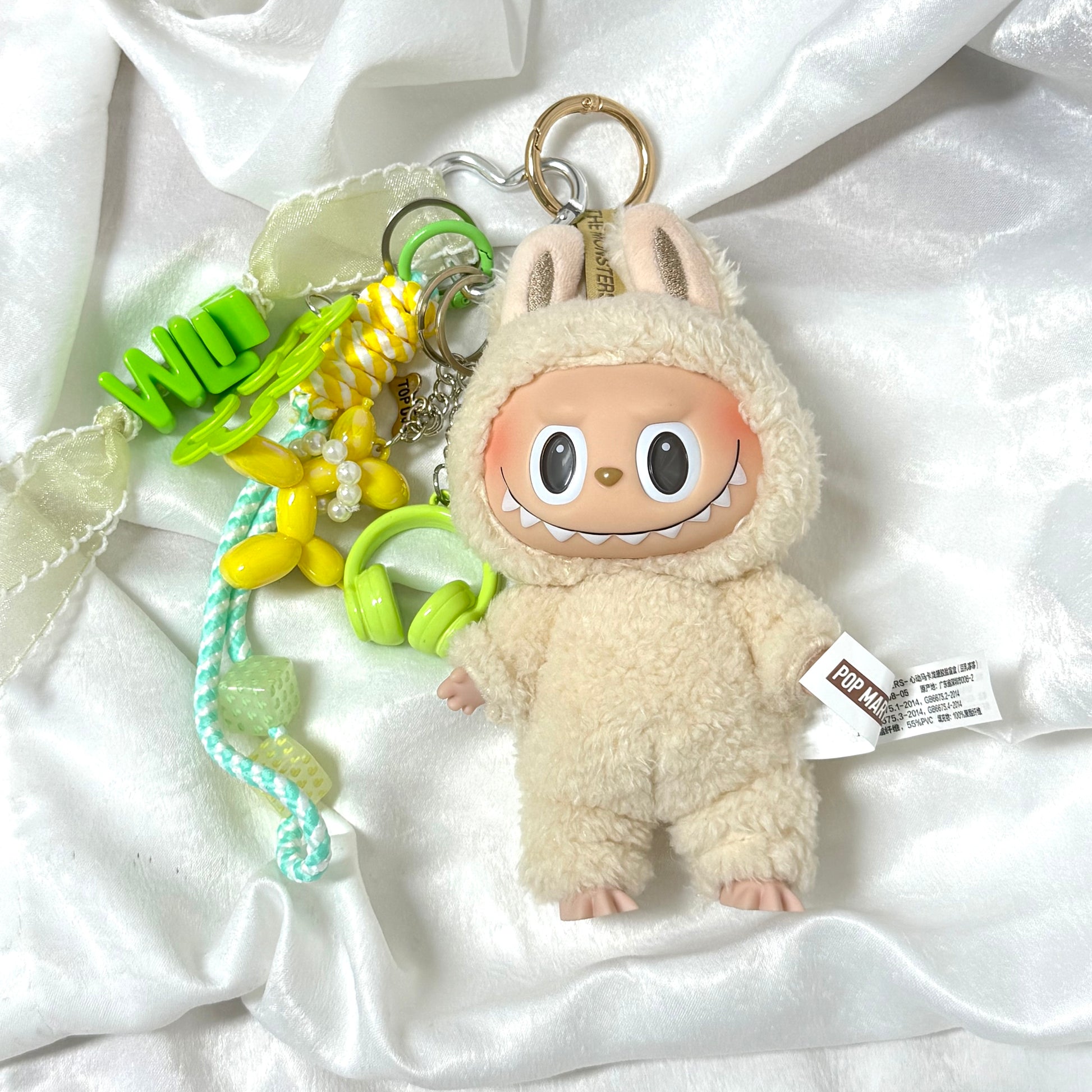 45. DIY Special Design Earphone Pendant Keychain Gift - For Bags - For Dolls - For Car Accessories (No Doll)